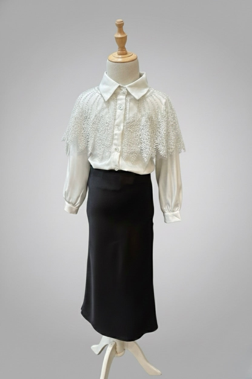 Jupe longue en satin noir